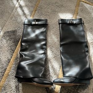 LIKE Givenchy Shark Boot